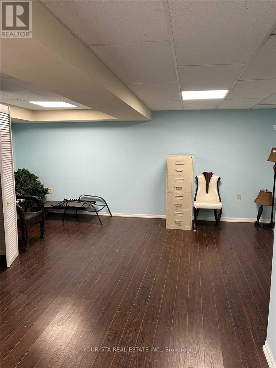 20 Luminous Court Property Photo 25