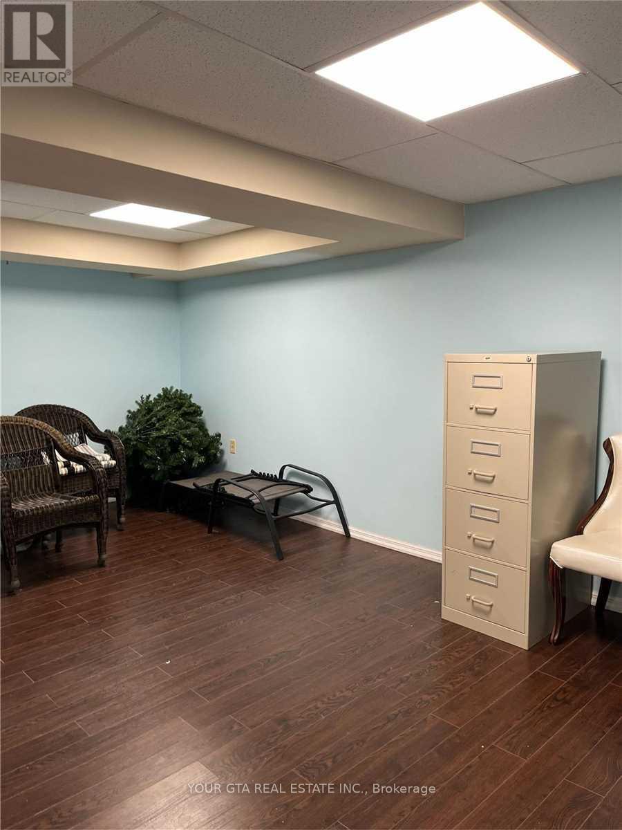20 Luminous Court Property Photo 26