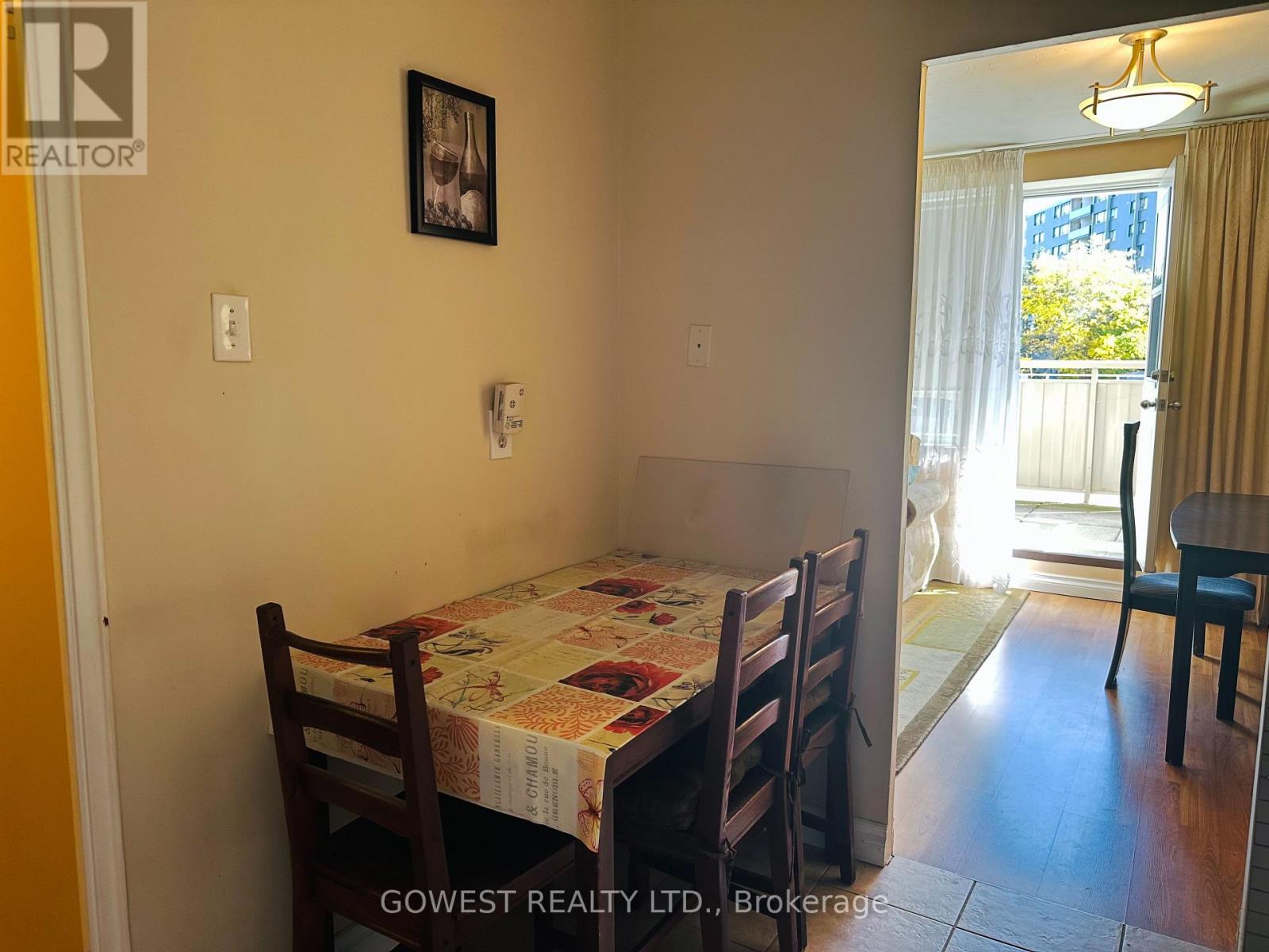 105 - 11 Fontenay Court Property Photo 19