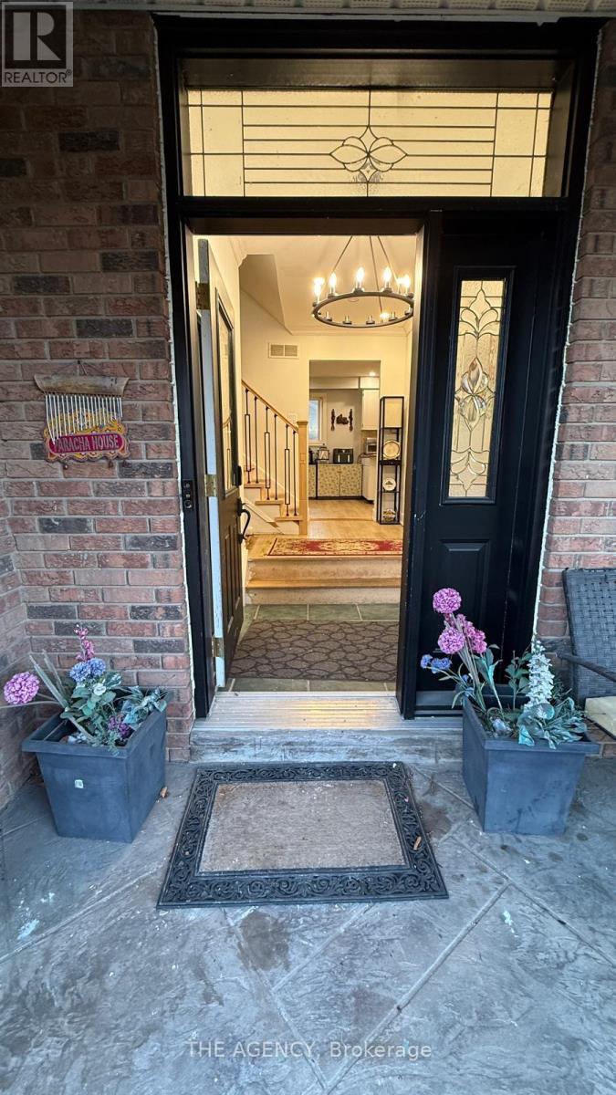 411 Laurier Avenue Property Photo 5