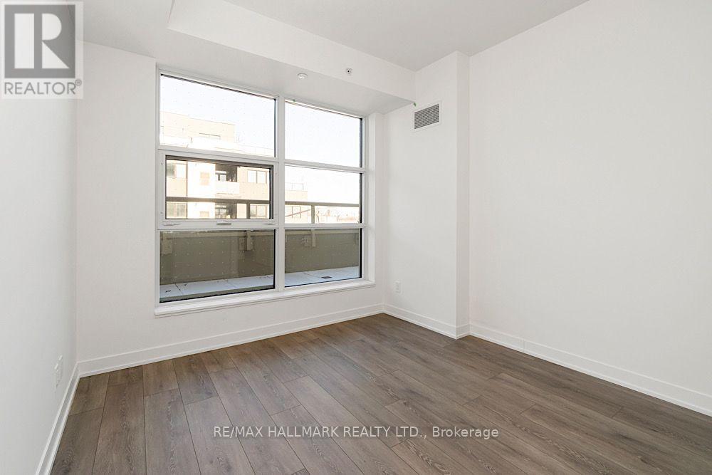426 - 1787 St Clair Avenue W Property Photo 23