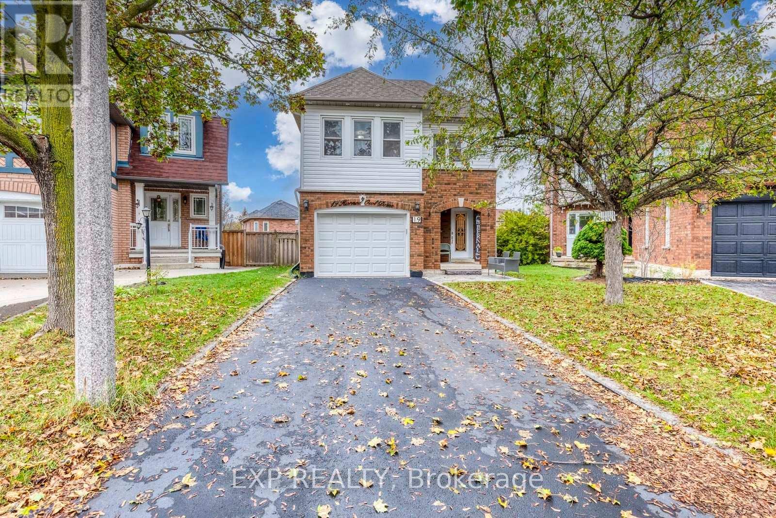 19 HORNED OWL DRIVE Property Photo 1