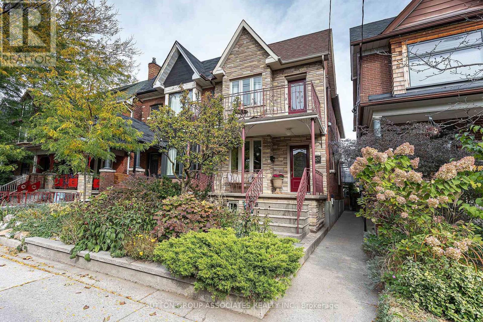 257 Perth Avenue Photo de la propriété 1