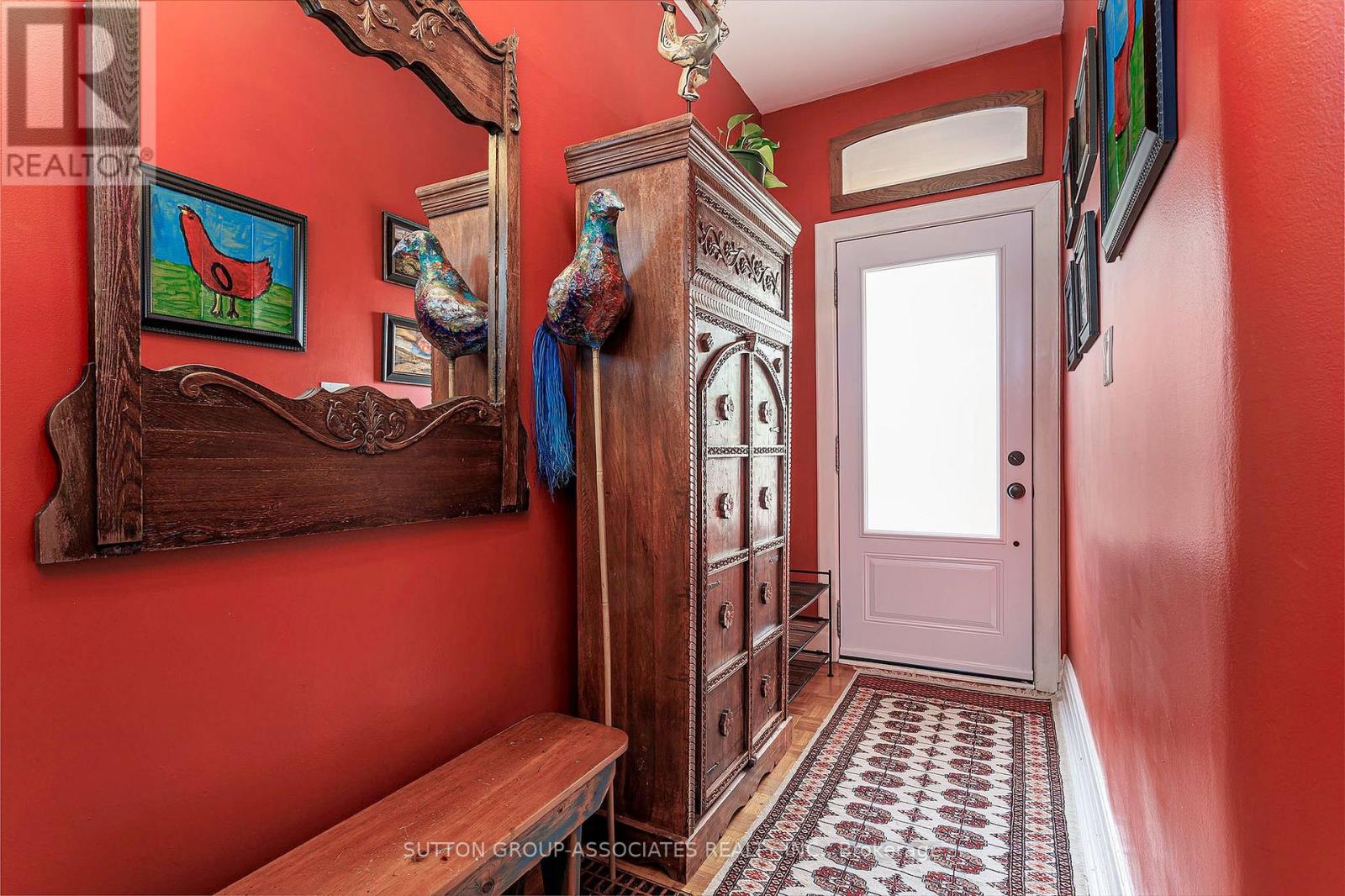 257 Perth Avenue Property Photo 3