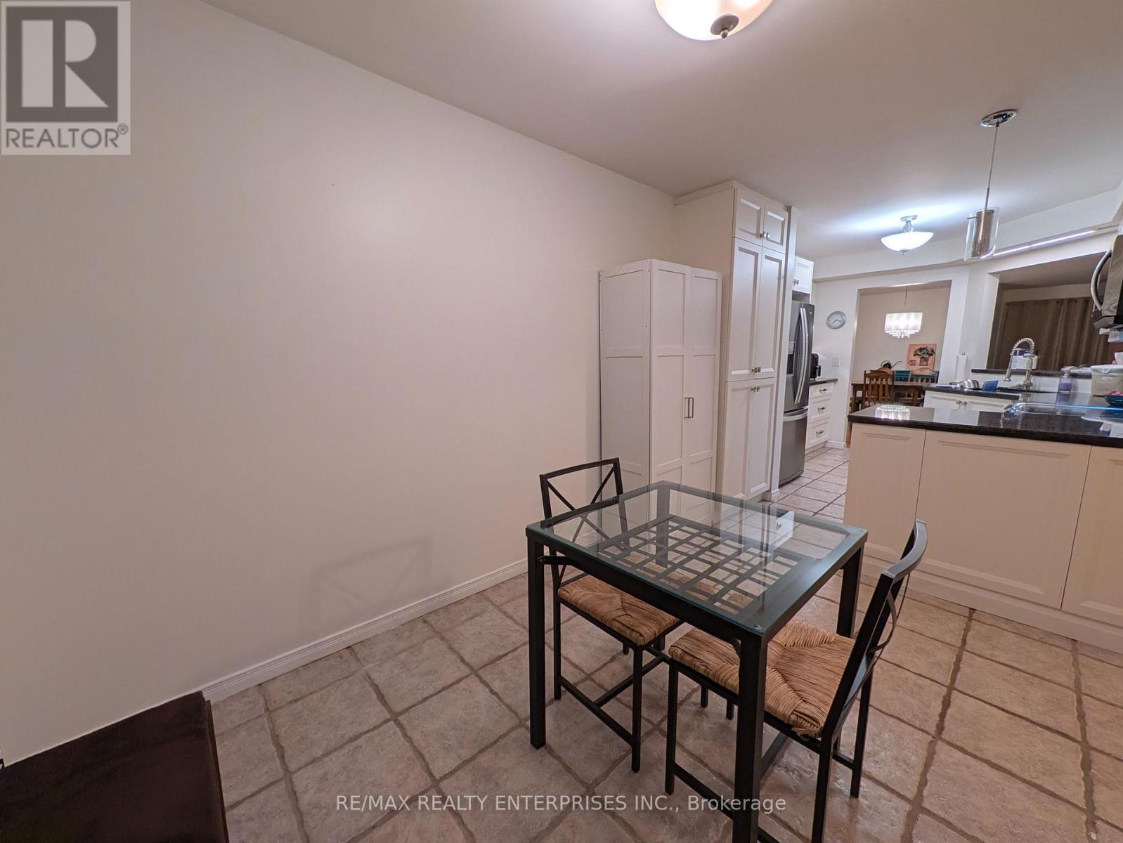 117 - 2055 Walkers Line Property Photo 9