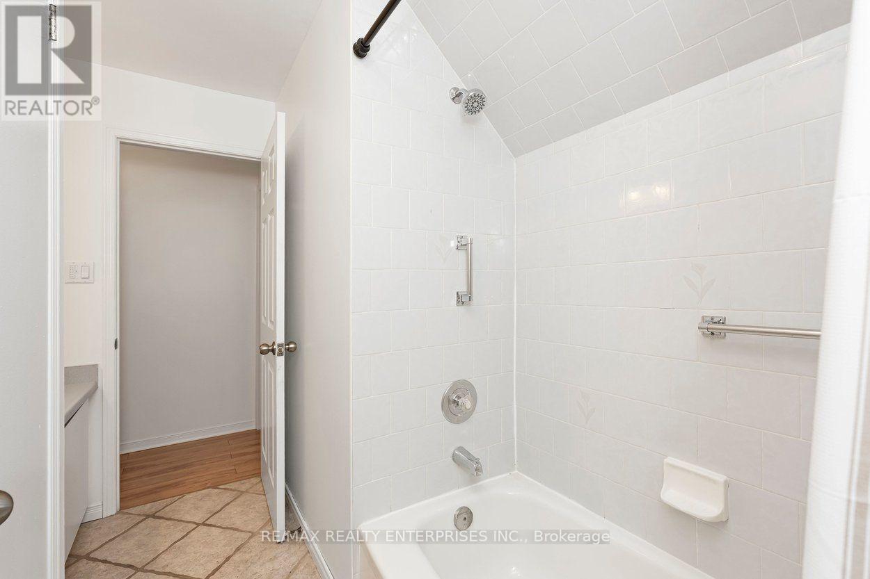 117 - 2055 Walkers Line Property Photo 26