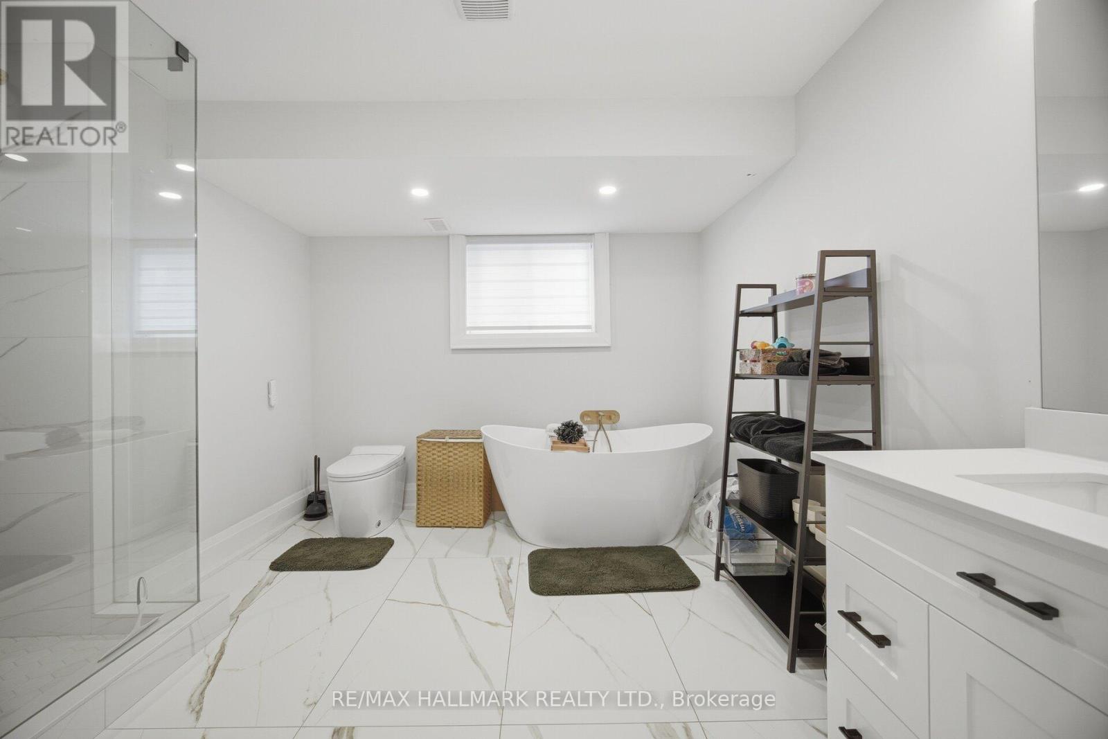 407 Bronte Road Property Photo 23