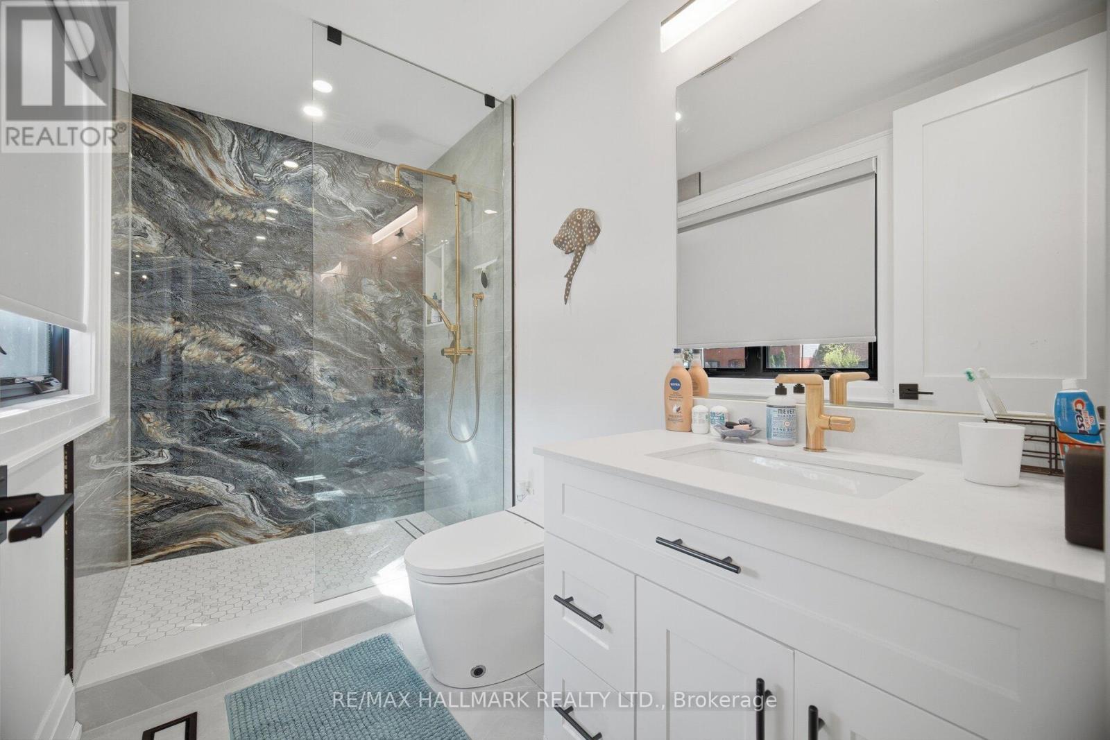 407 Bronte Road Property Photo 24