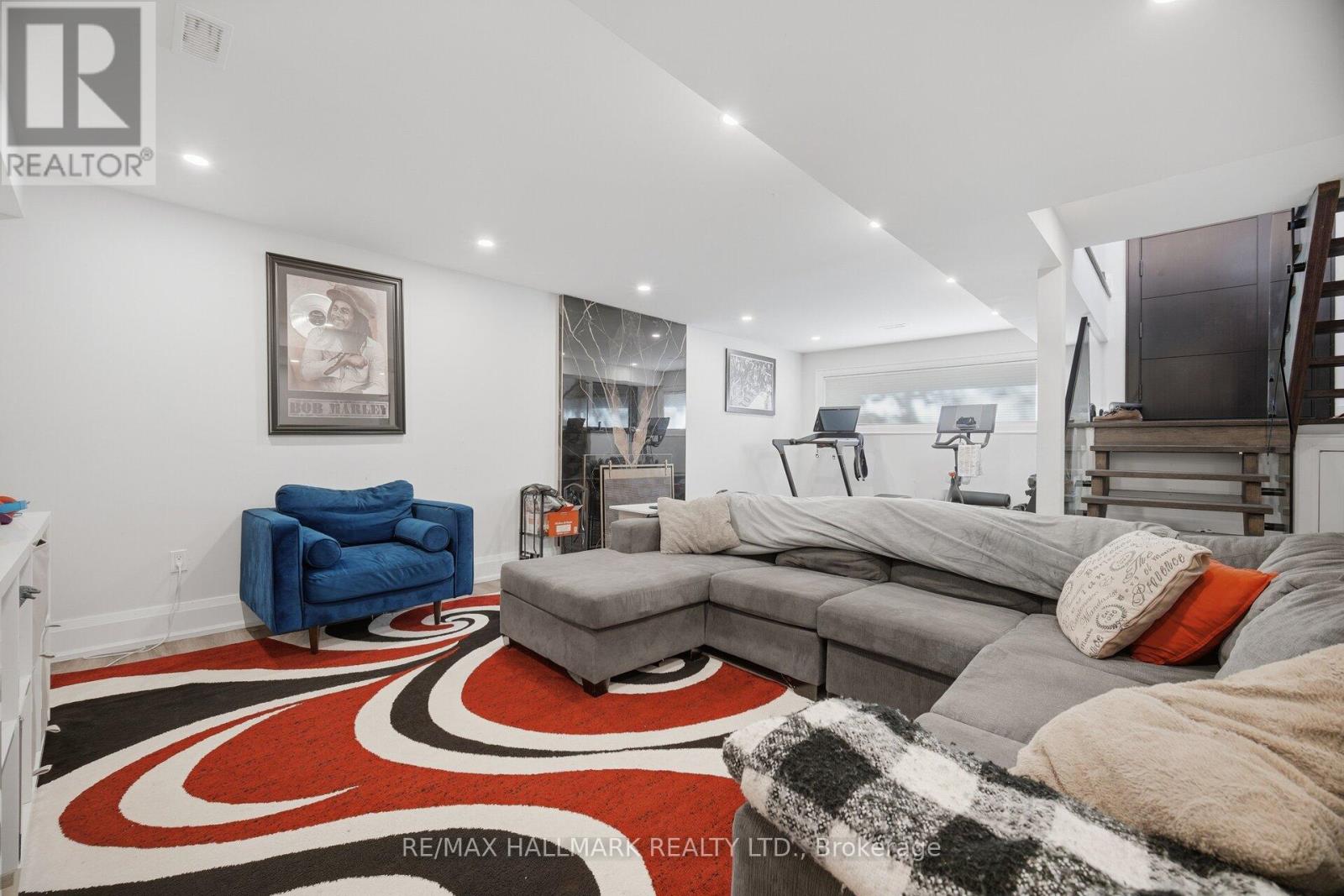 407 Bronte Road Property Photo 28