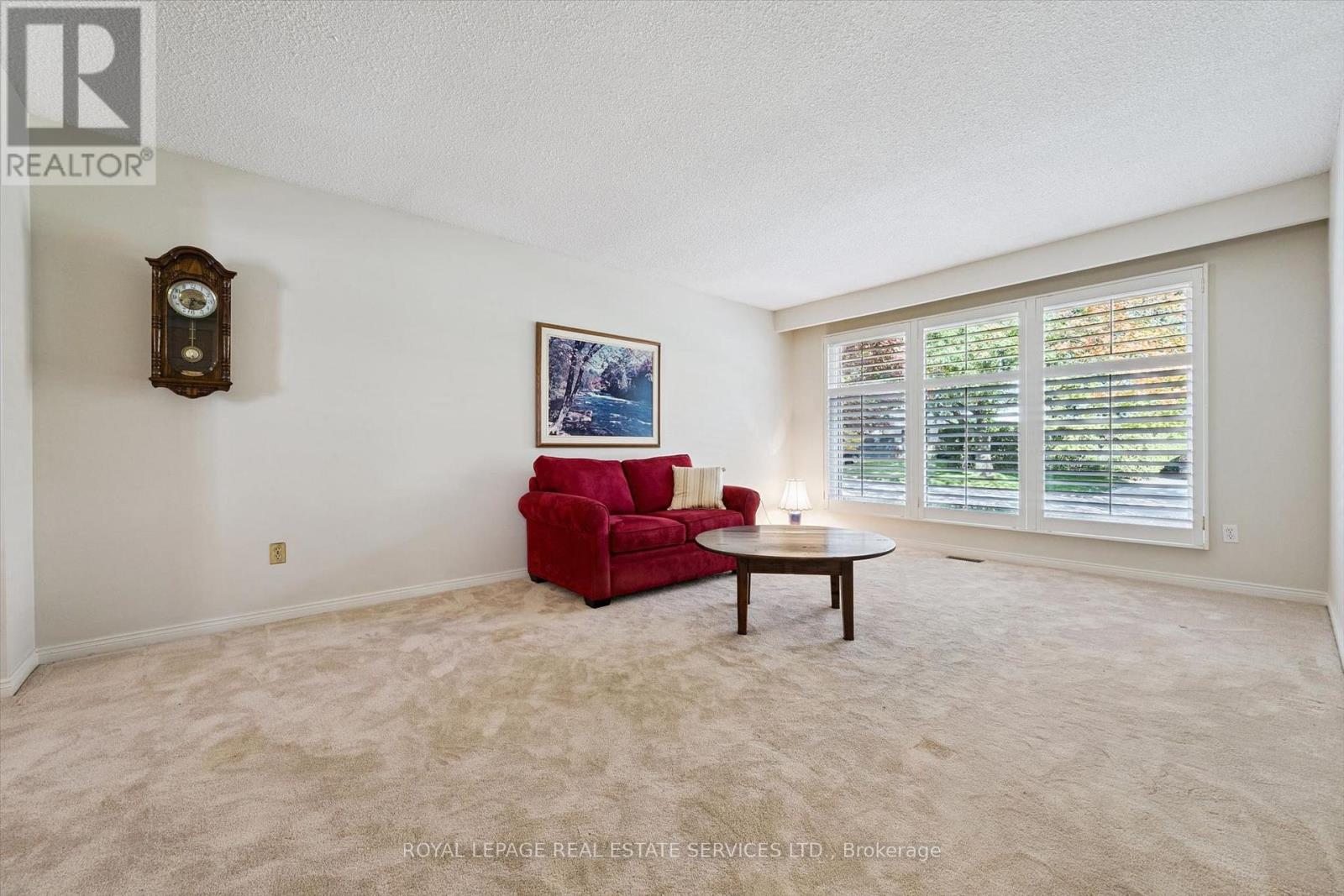 200 All Saints Crescent Property Photo 7