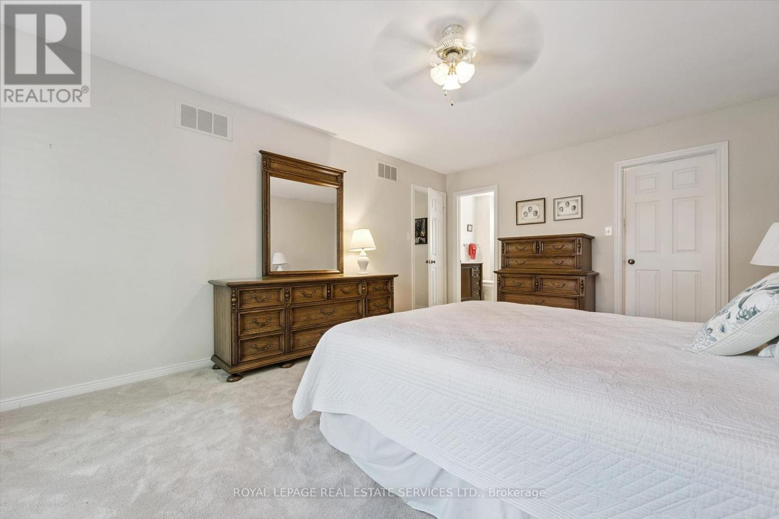 200 All Saints Crescent Property Photo 26