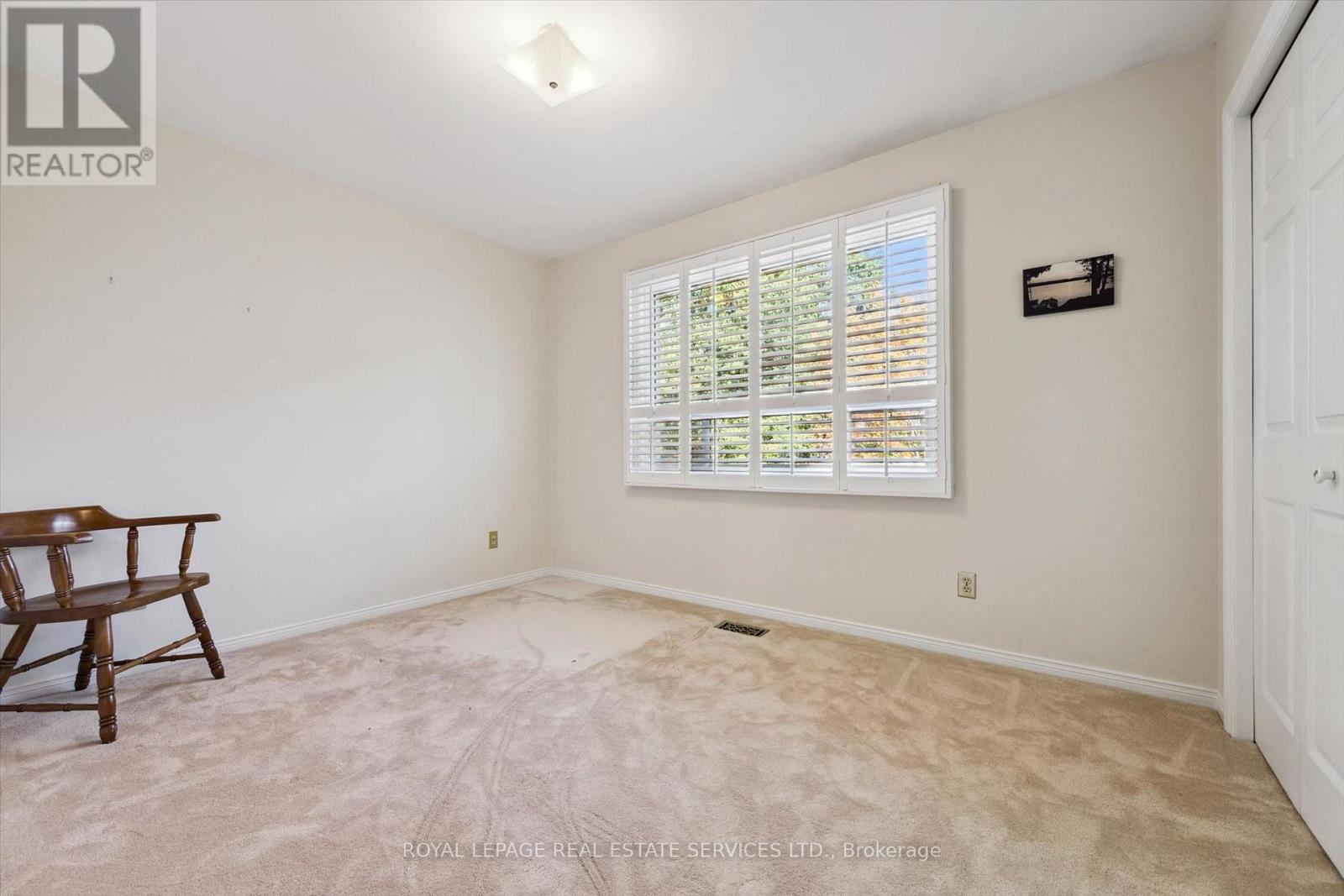 200 All Saints Crescent Property Photo 34