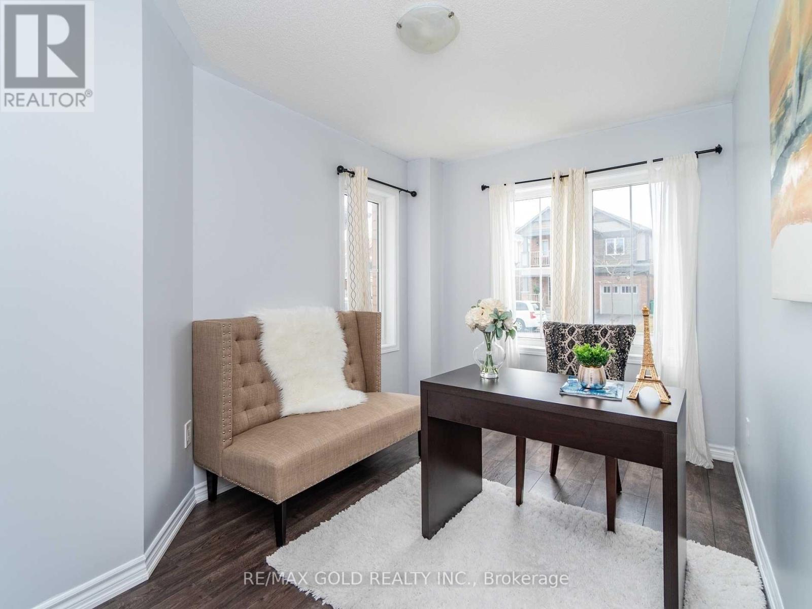 102 Leadenhall Road Property Photo 10