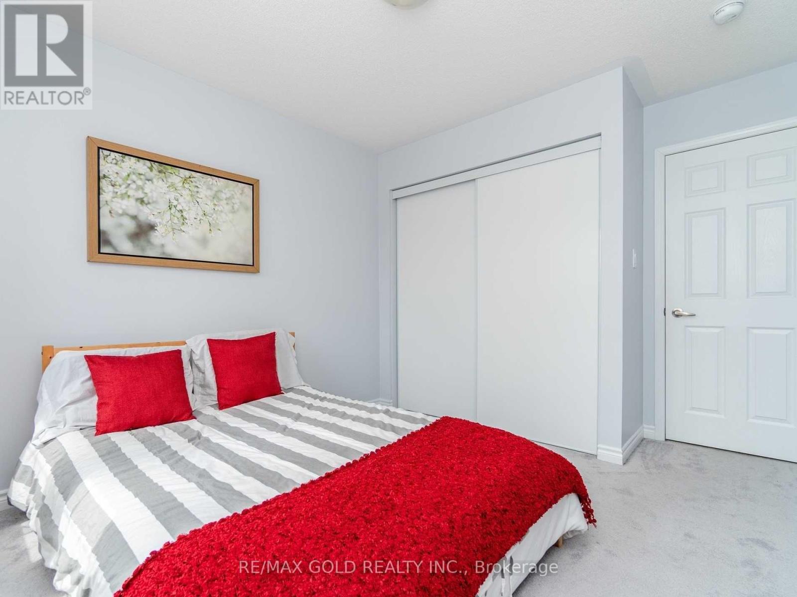 102 Leadenhall Road Property Photo 15