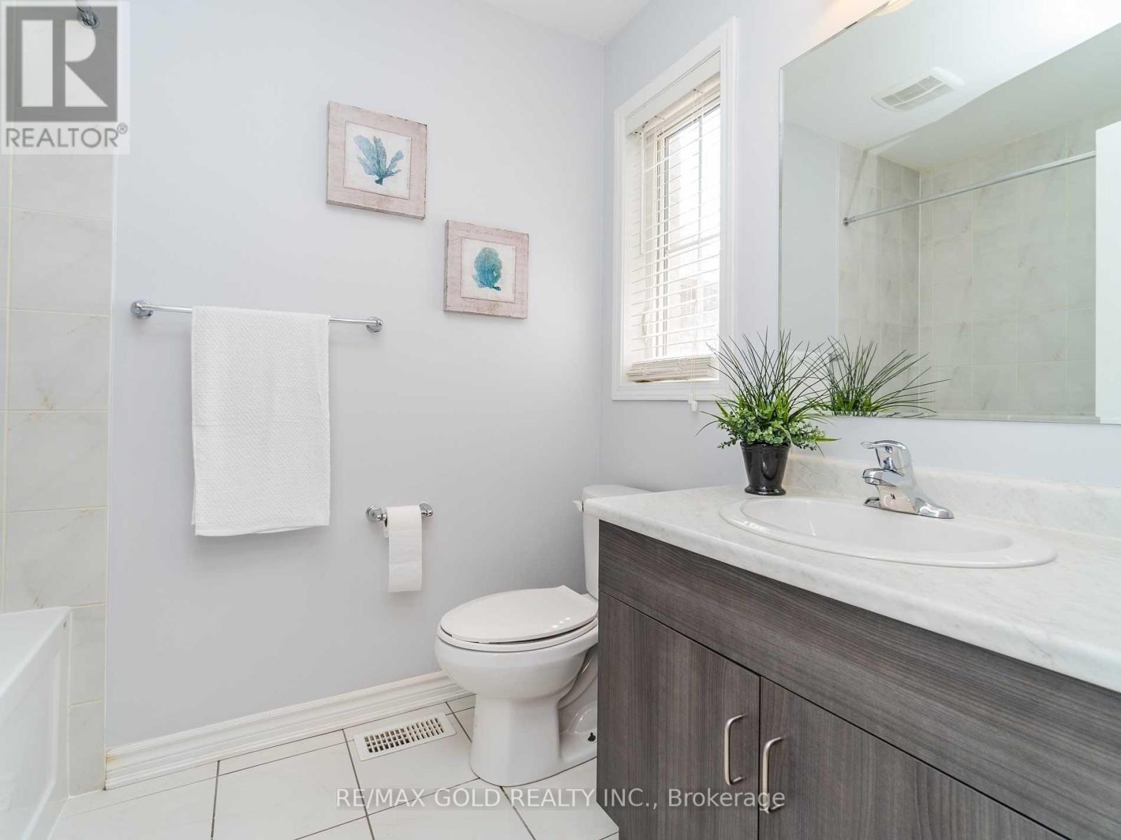 102 Leadenhall Road Property Photo 18