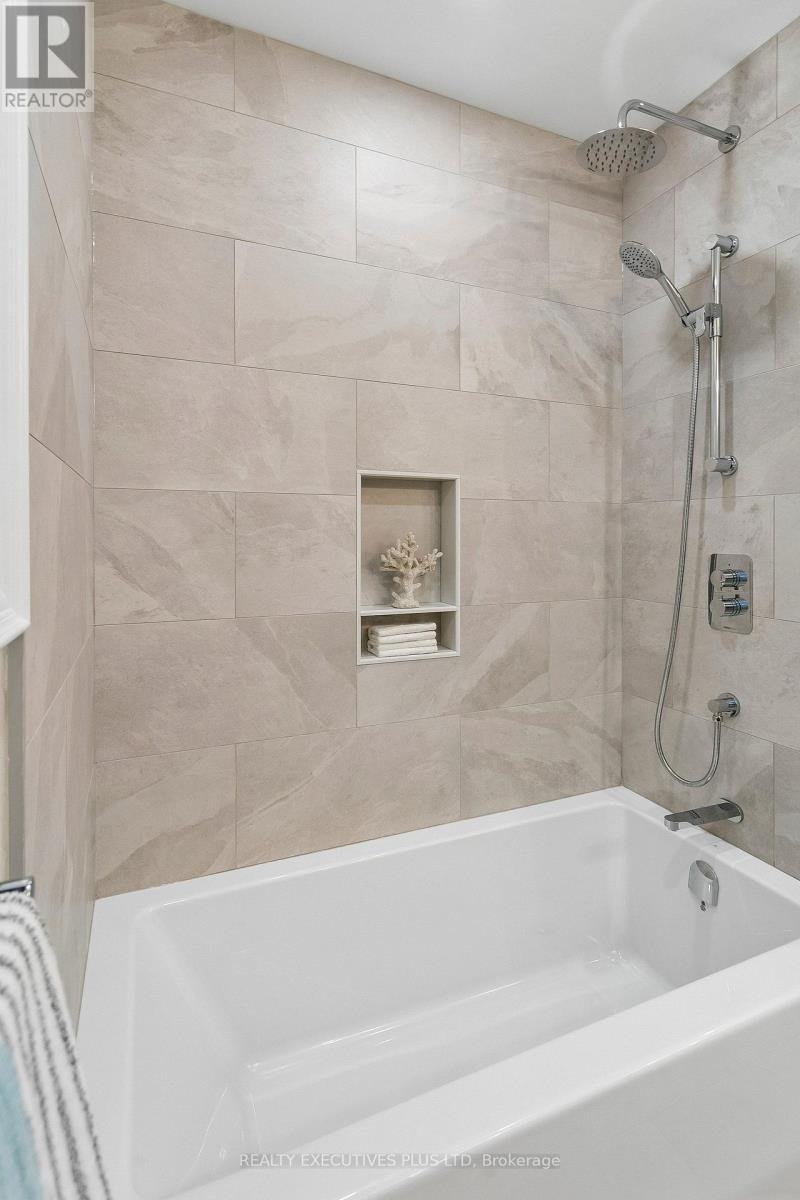 2547 Morrison Avenue Property Photo 30