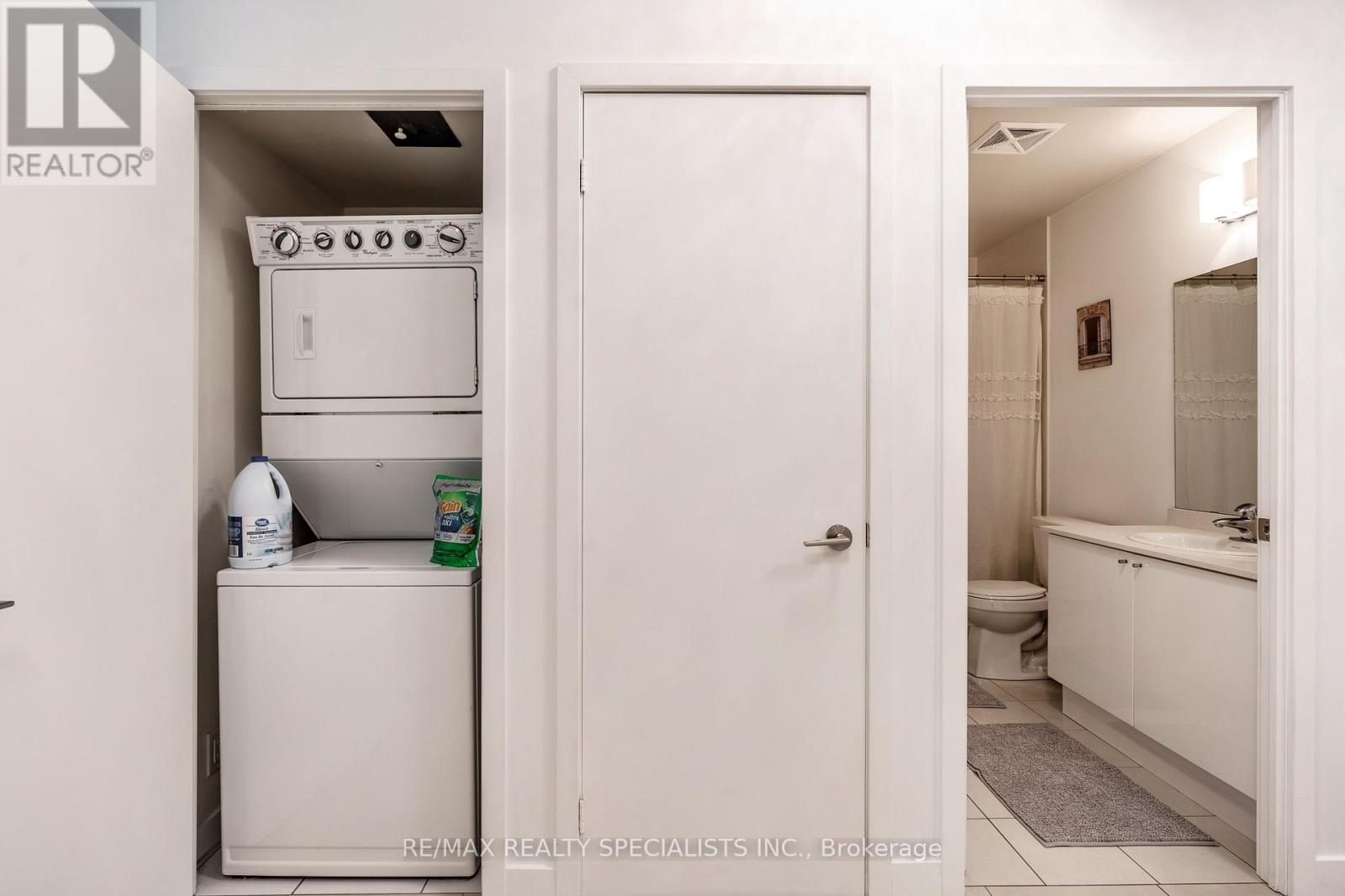 617 - 3985 Grand Park Drive Property Photo 6