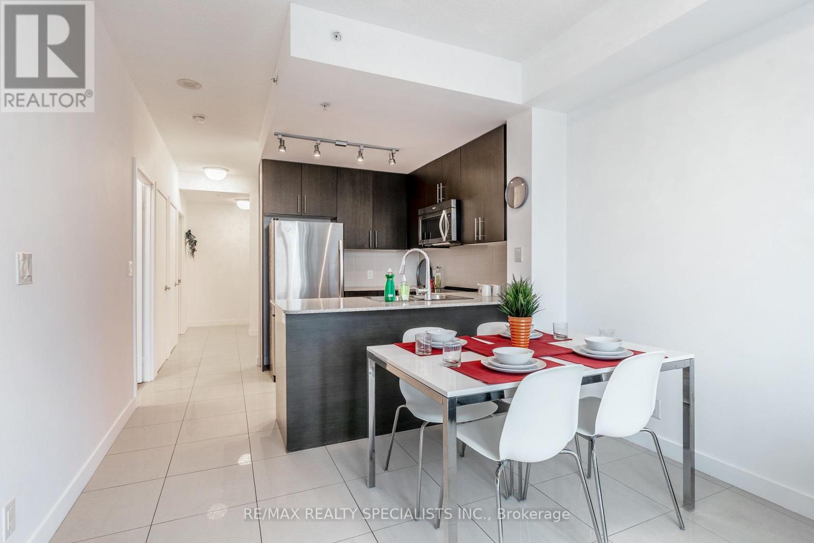 617 - 3985 Grand Park Drive Property Photo 13