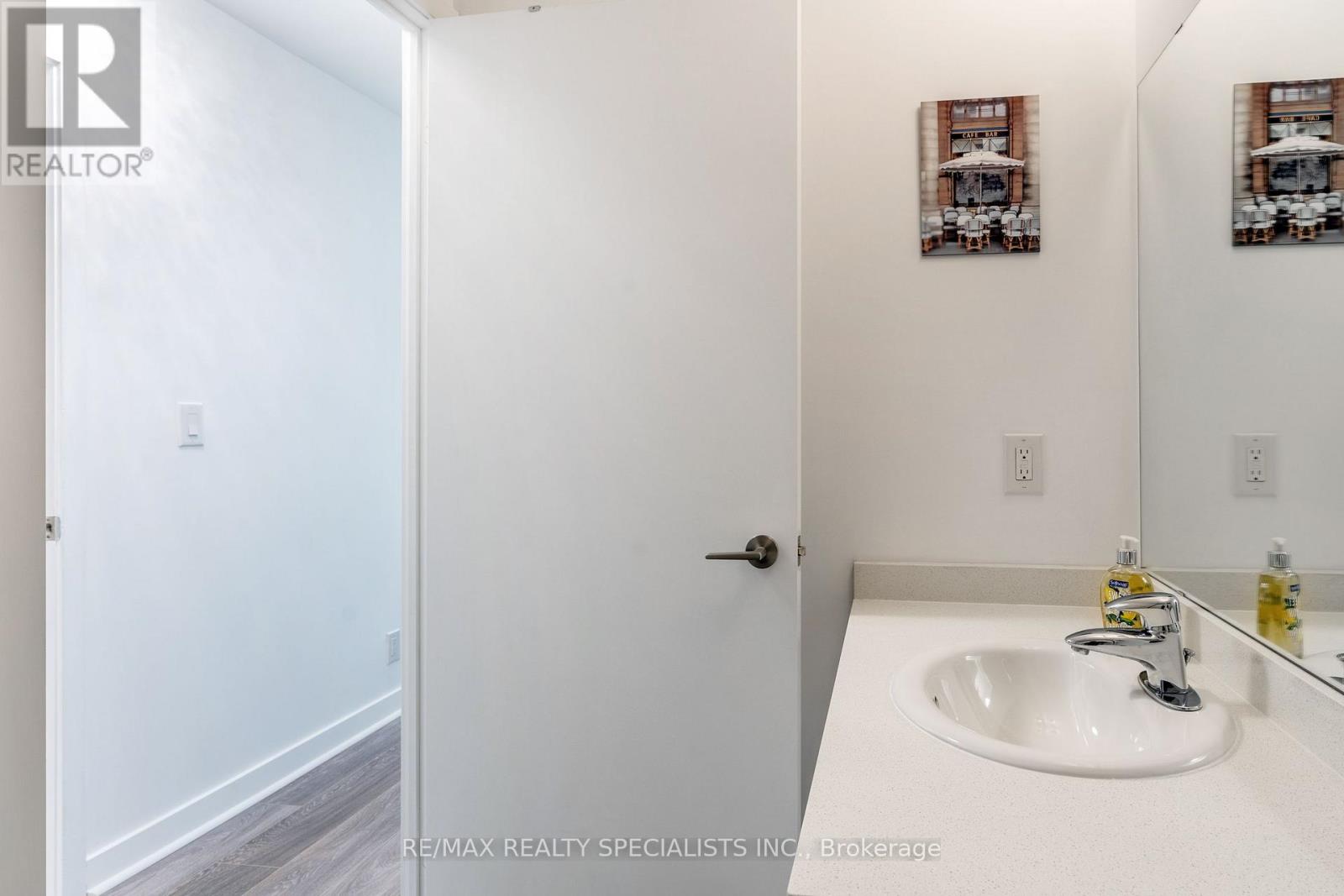 617 - 3985 Grand Park Drive Property Photo 18