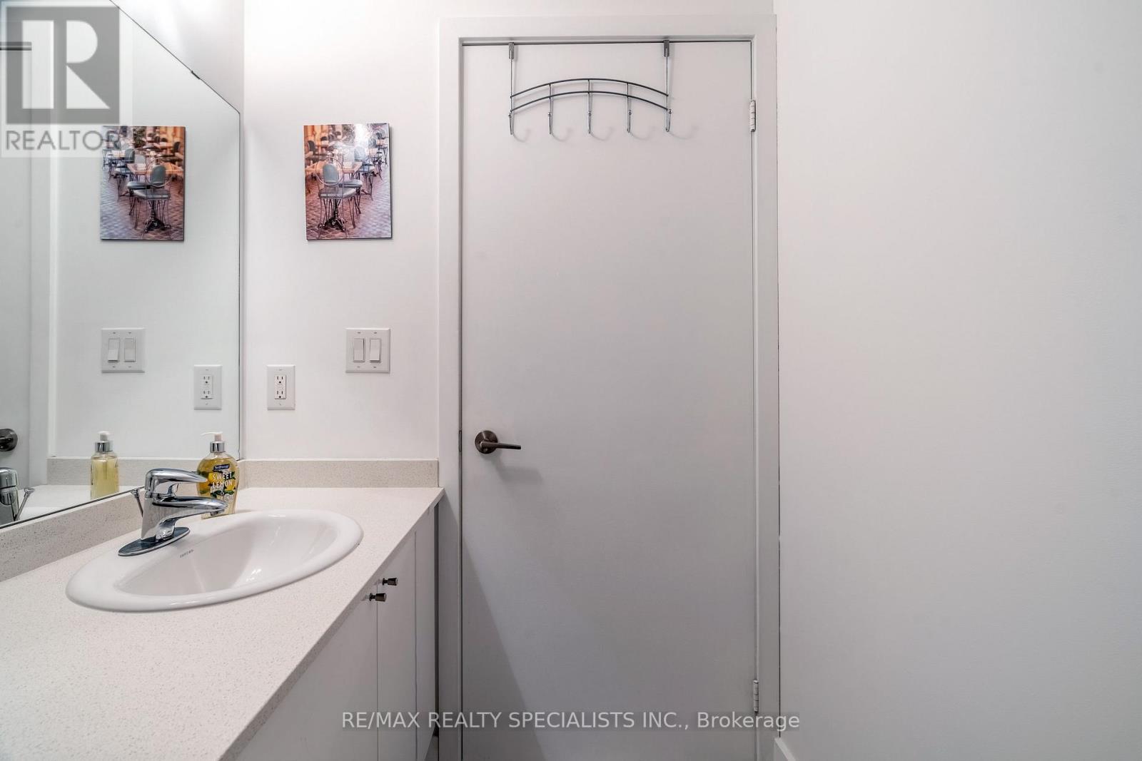 617 - 3985 Grand Park Drive Property Photo 32