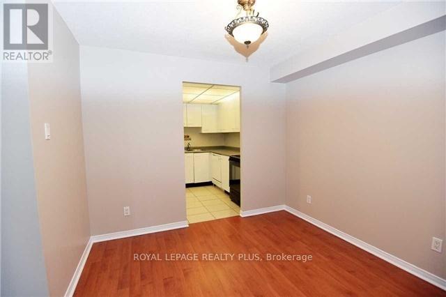 1209 - 115 Hillcrest Avenue Property Photo 3