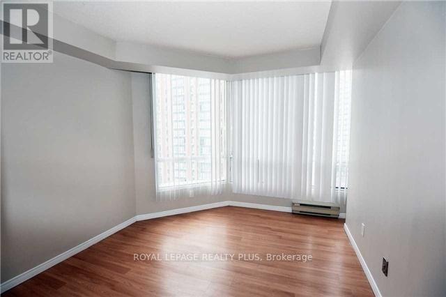 1209 - 115 Hillcrest Avenue Property Photo 6