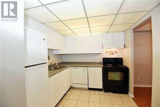 1209 - 115 Hillcrest Avenue Property Photo 7
