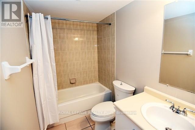 1209 - 115 Hillcrest Avenue Property Photo 11