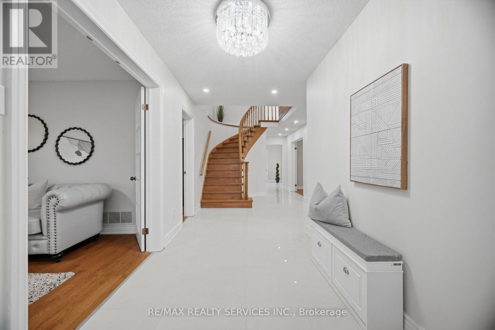 28 Corkett Drive Property Photo 6