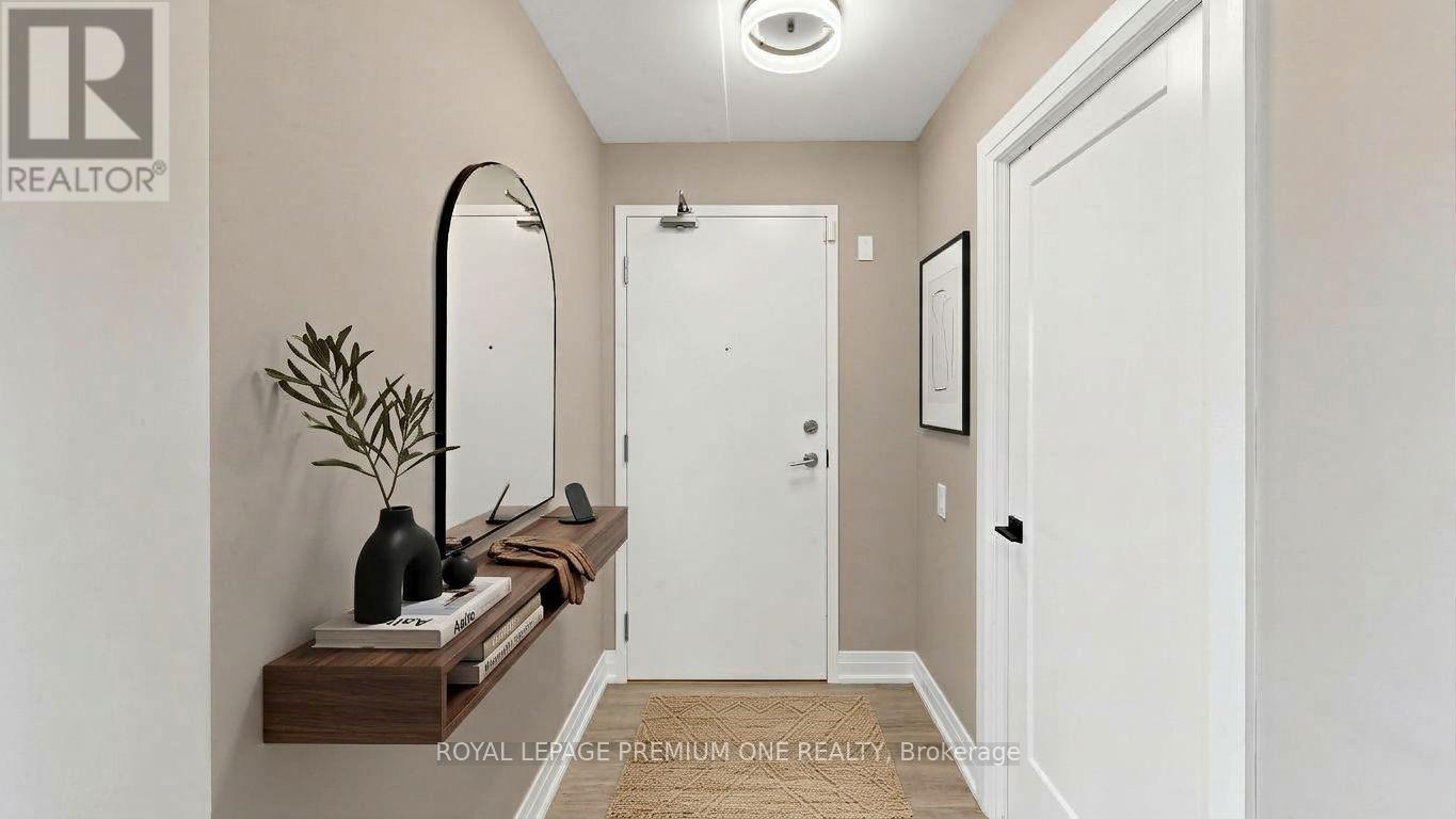 824 - 1600 Keele Street Property Photo 3
