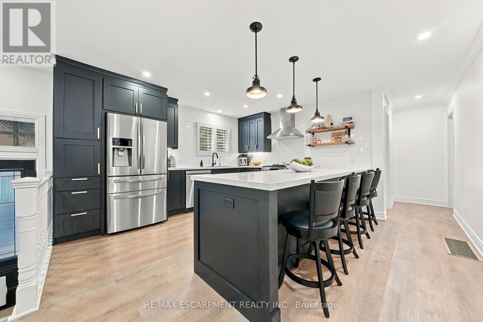 915 Tanager Avenue Property Photo 8
