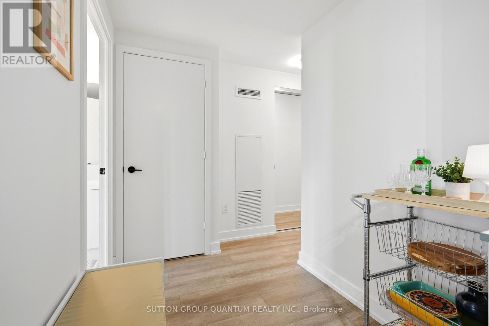 407 - 50 George Butchart Drive Property Photo 3