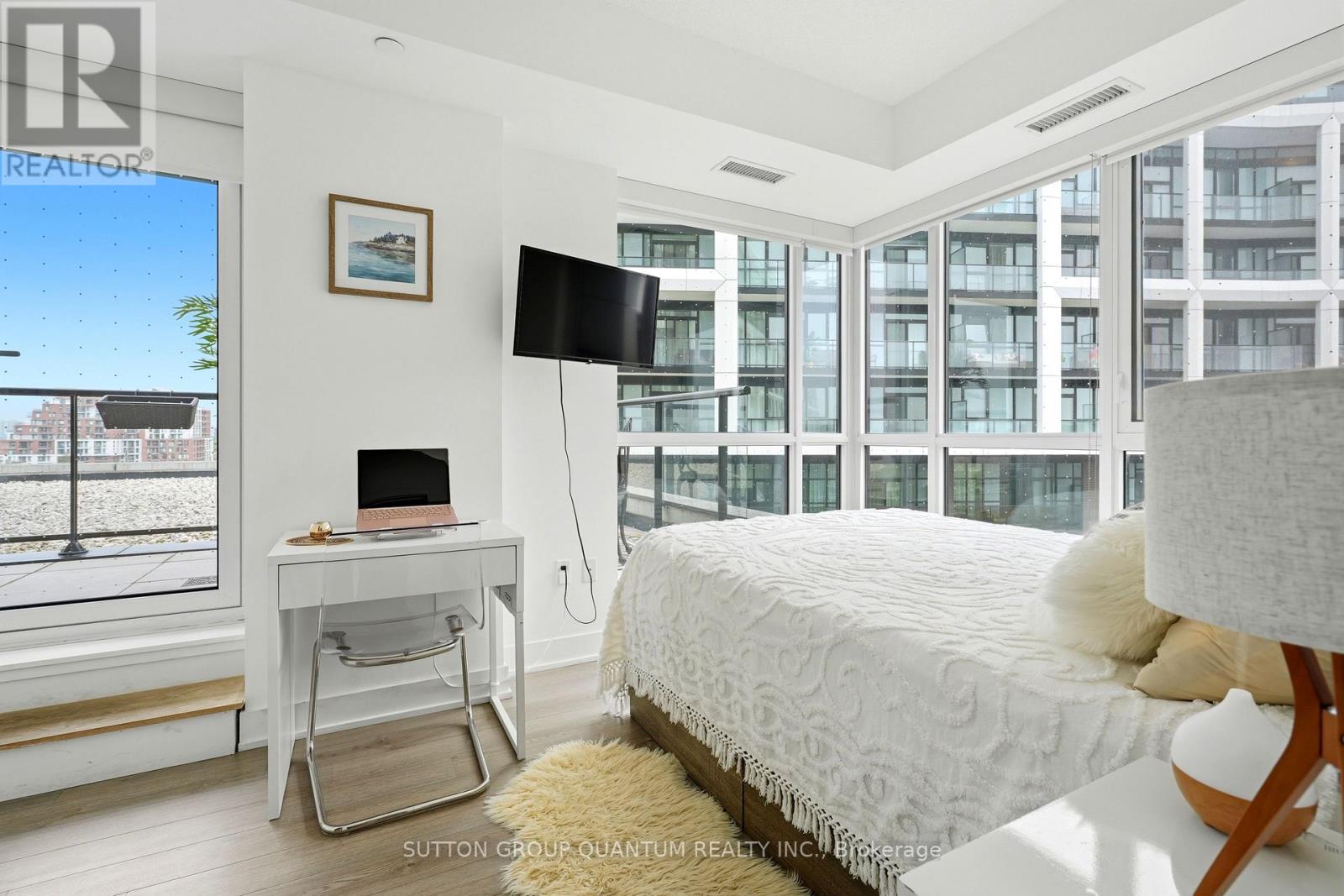 407 - 50 George Butchart Drive Property Photo 13