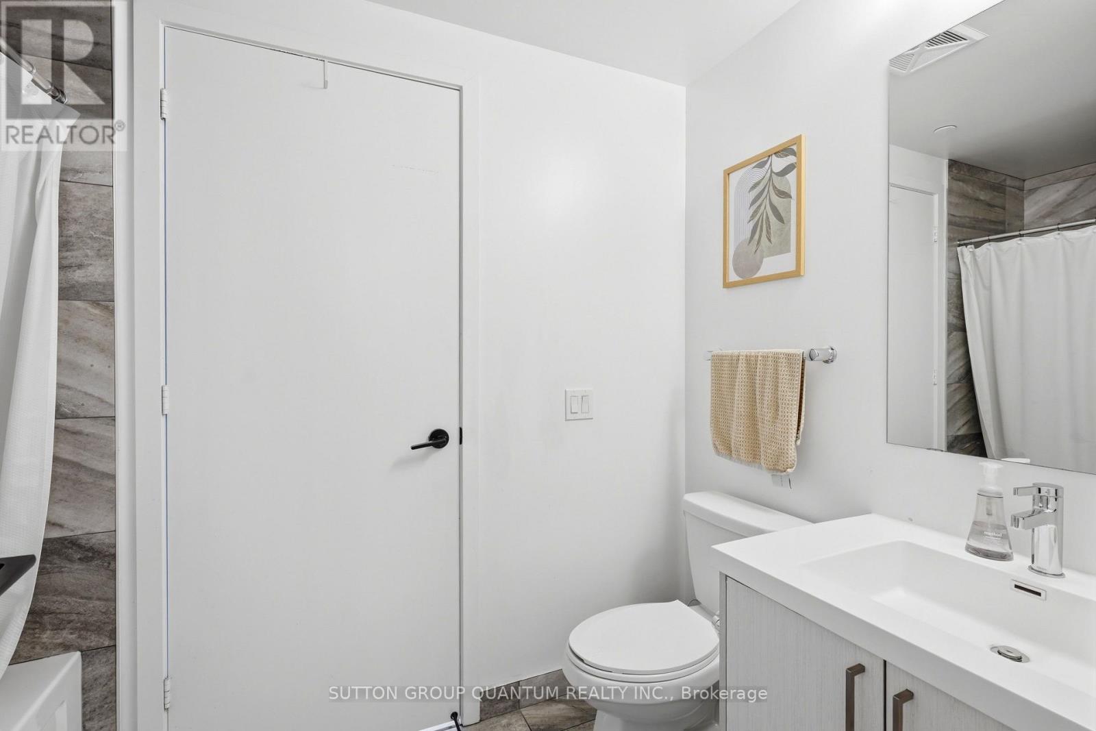 407 - 50 George Butchart Drive Property Photo 18