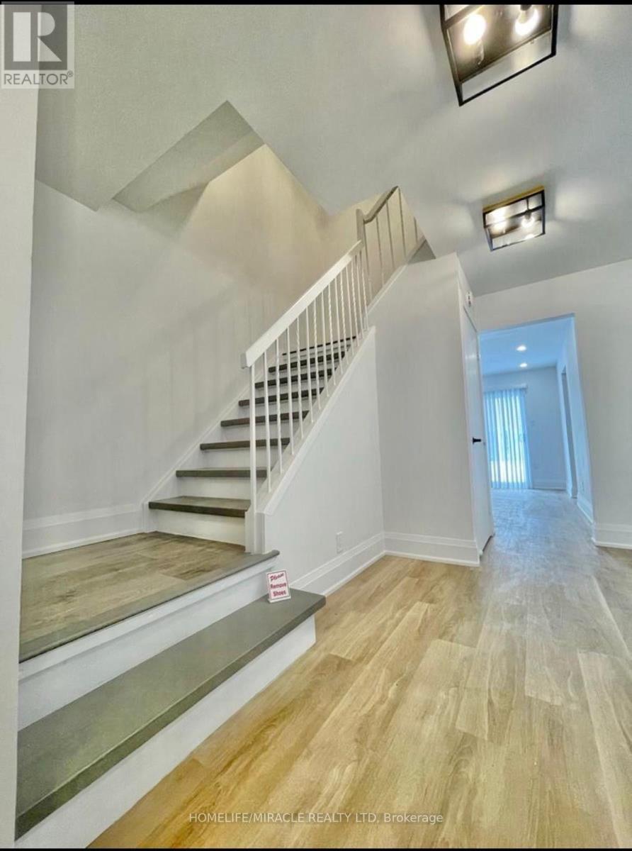 21 Ecclestone Drive Property Photo 8