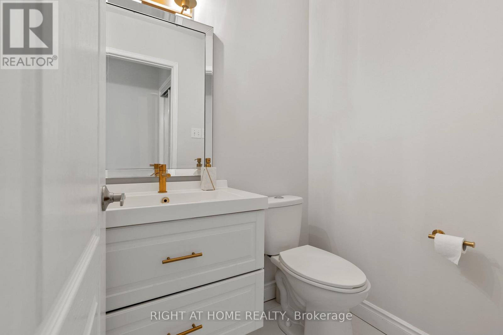 58 - 601 Shoreline Drive Property Photo 5