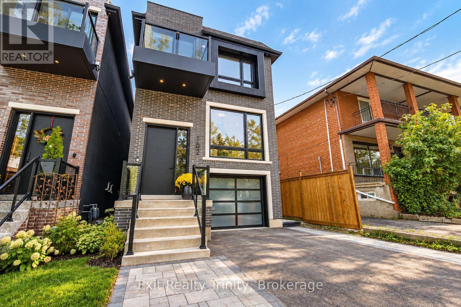 152 Sheldon Avenue Property Photo 2