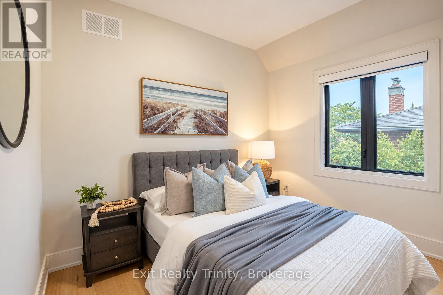 152 Sheldon Avenue Property Photo 28