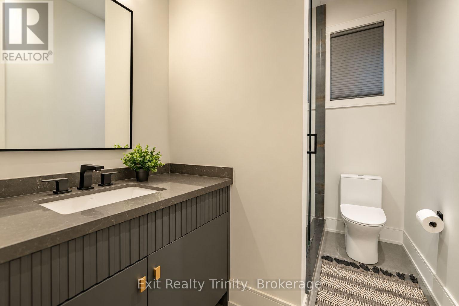 152 Sheldon Avenue Property Photo 40