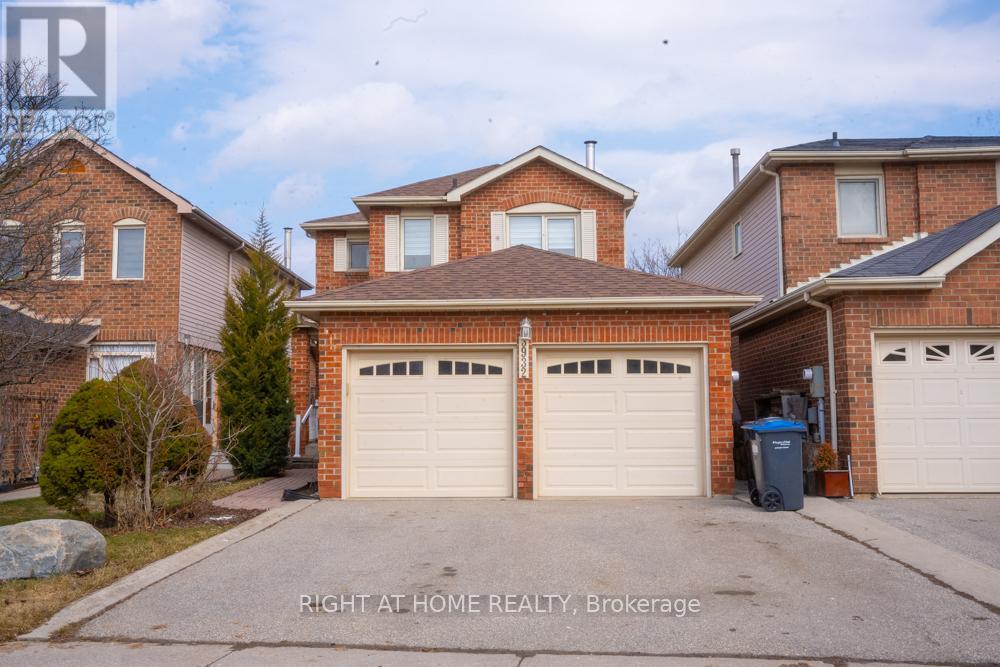 3932 RUSHTON CRESCENT Property Photo 1