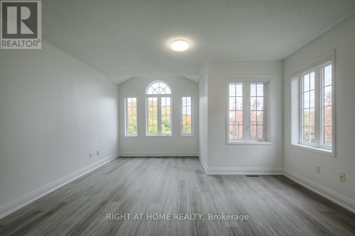 7401 Village Walk Property Photo 18