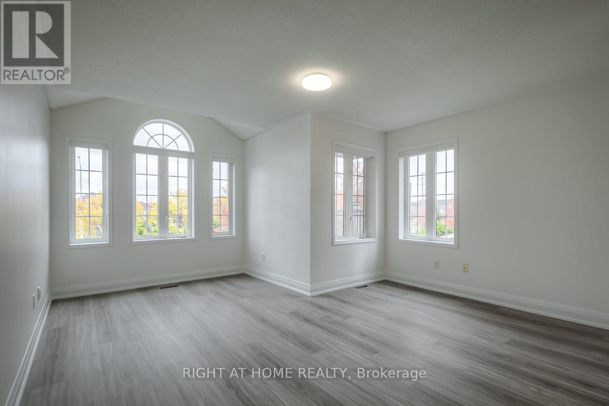 7401 Village Walk Property Photo 19