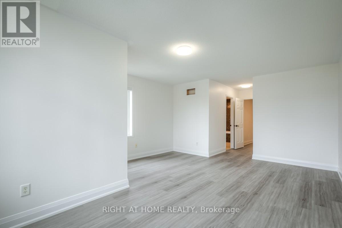 7401 Village Walk Property Photo 20