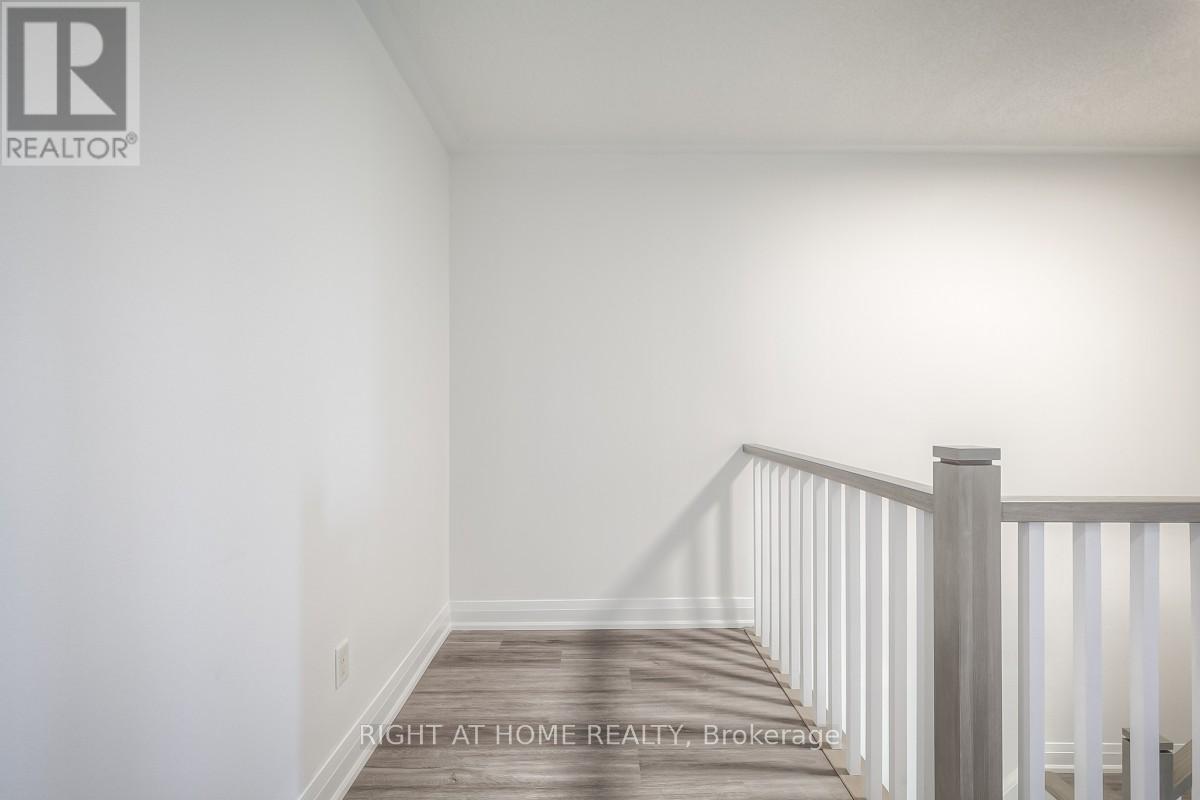 7401 Village Walk Property Photo 32