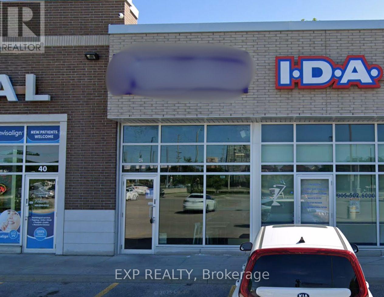 42 - 480 Eglinton Avenue W Property Photo 1