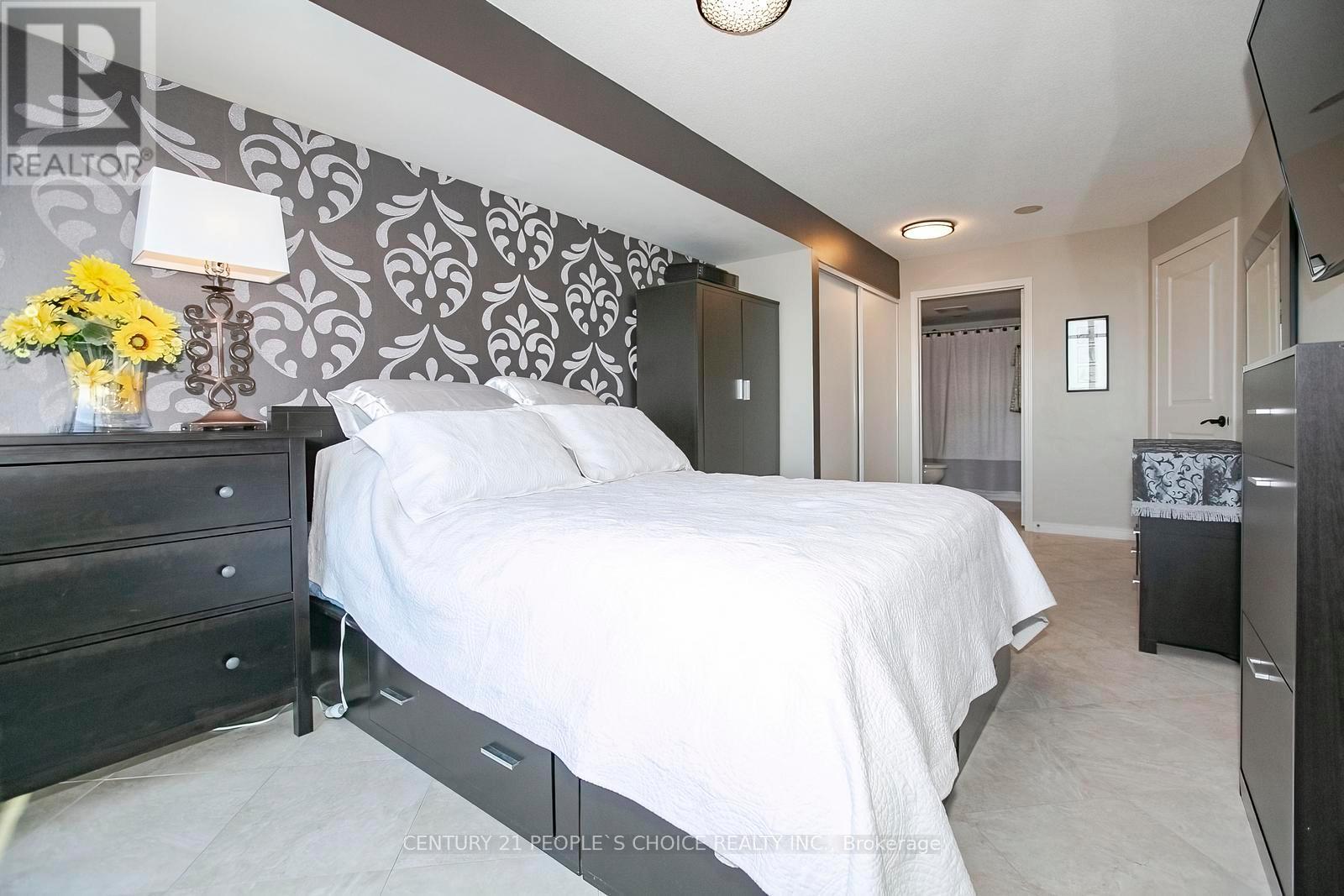 1512 - 9 George Street Property Photo 24