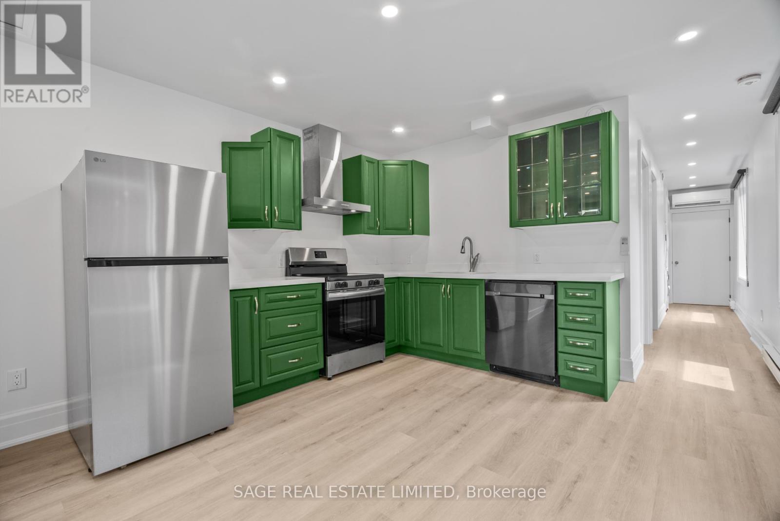 25 Chamberlain Avenue Property Photo 14
