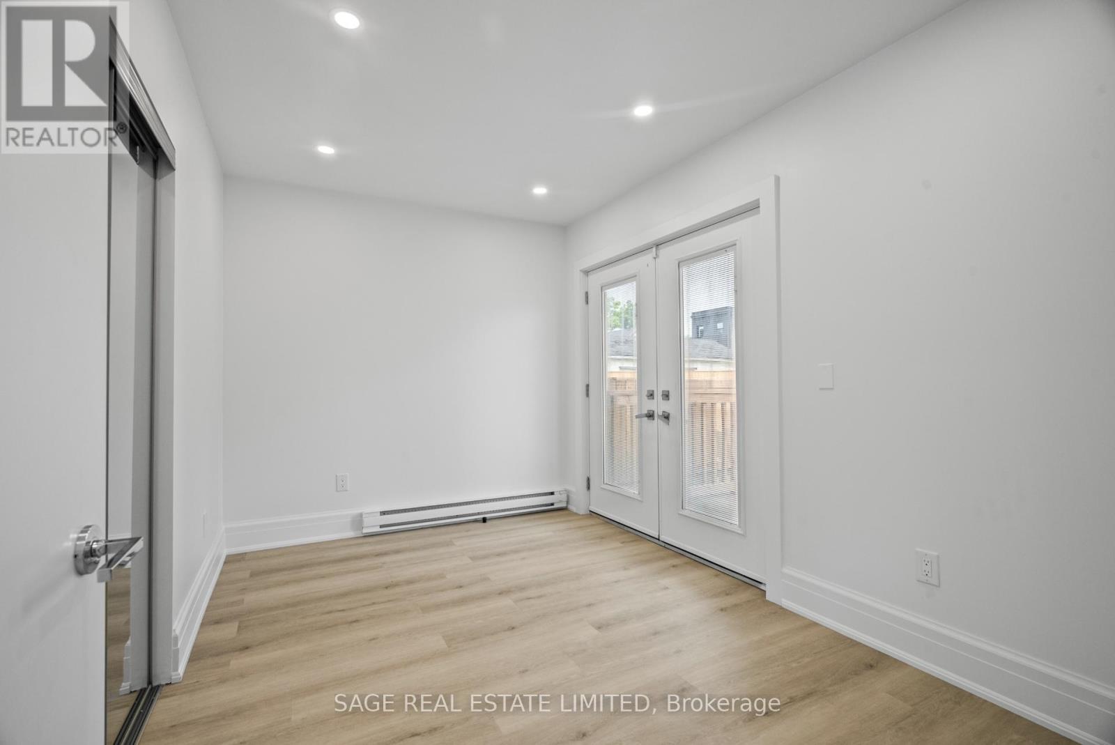 25 Chamberlain Avenue Property Photo 18
