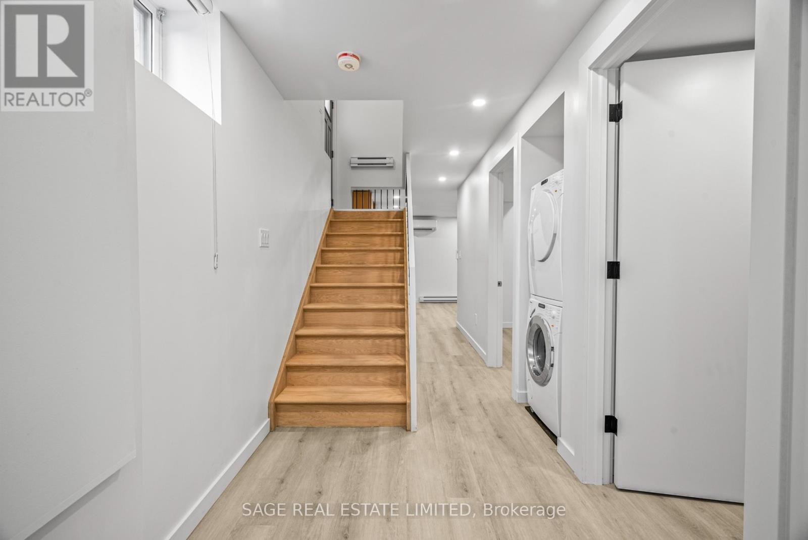 25 Chamberlain Avenue Property Photo 26