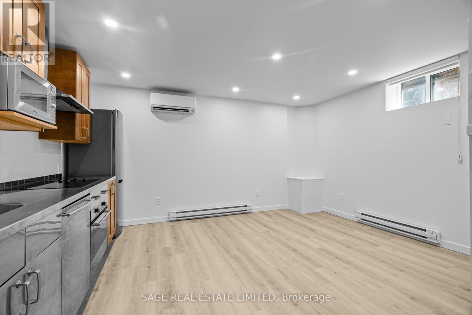 25 Chamberlain Avenue Property Photo 27